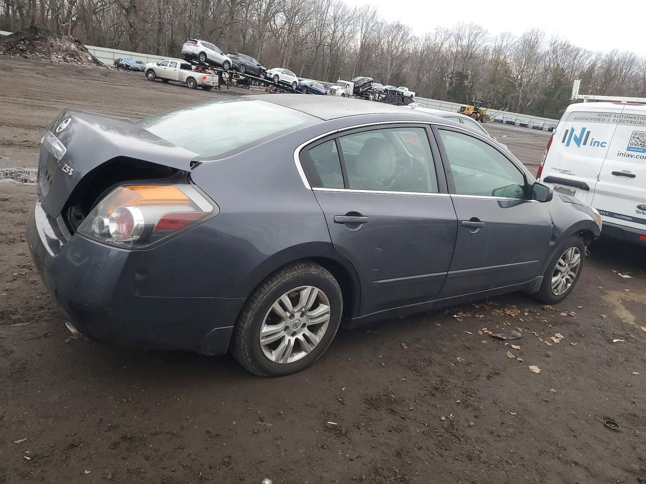 2010 NISSAN ALTIMA
