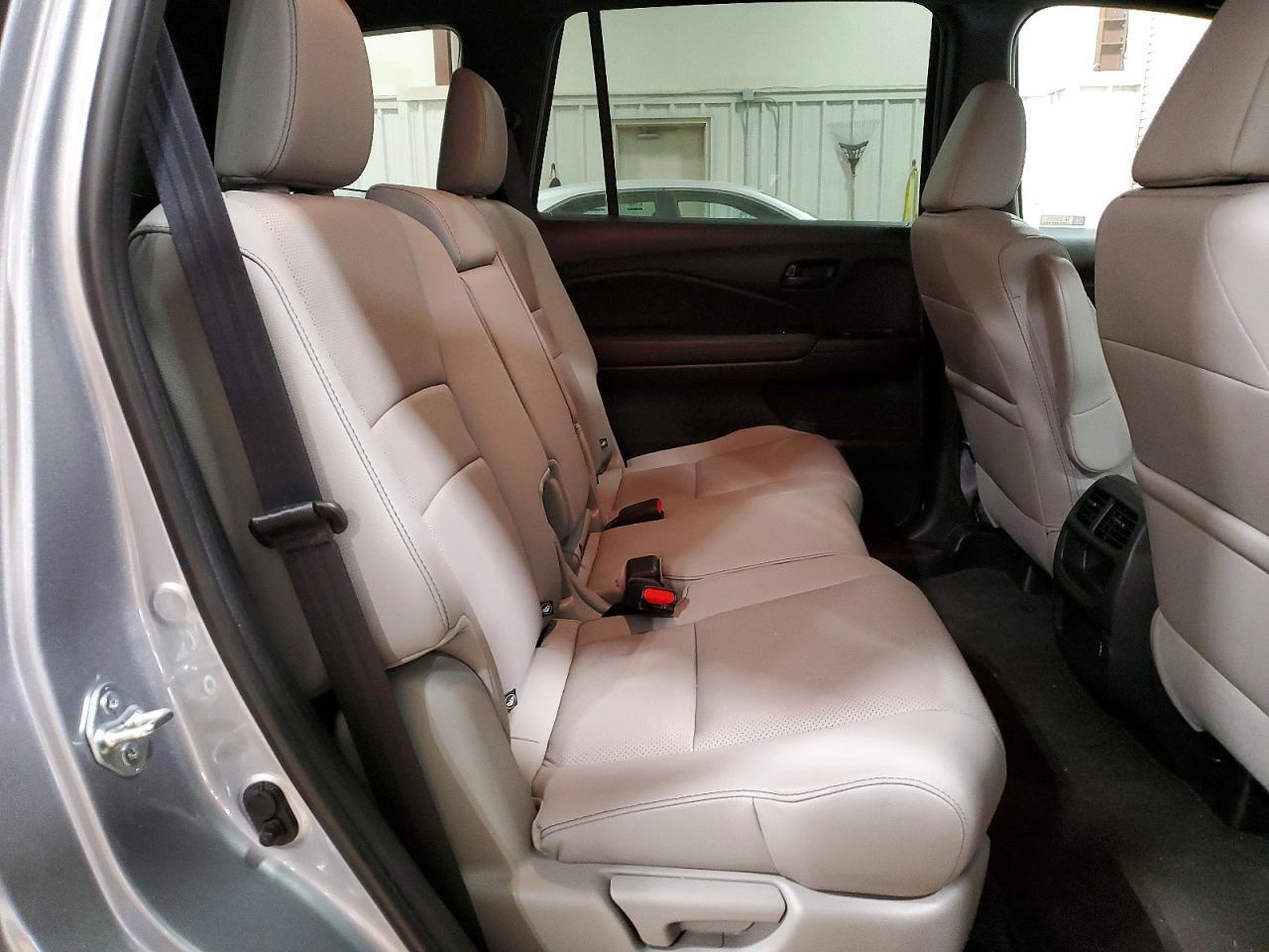 2022 HONDA Passport