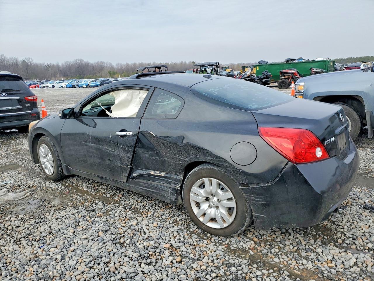 2010 NISSAN ALTIMA