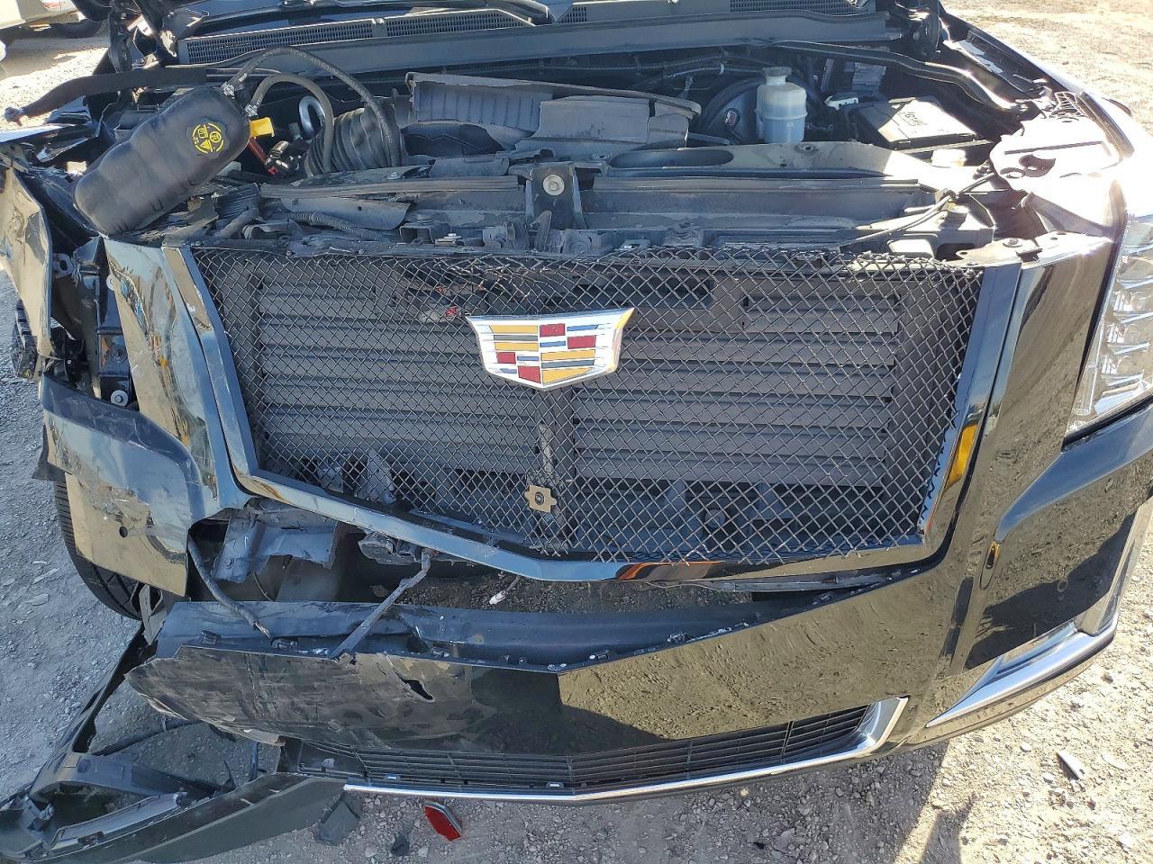 2019 CADILLAC Escalade ESV