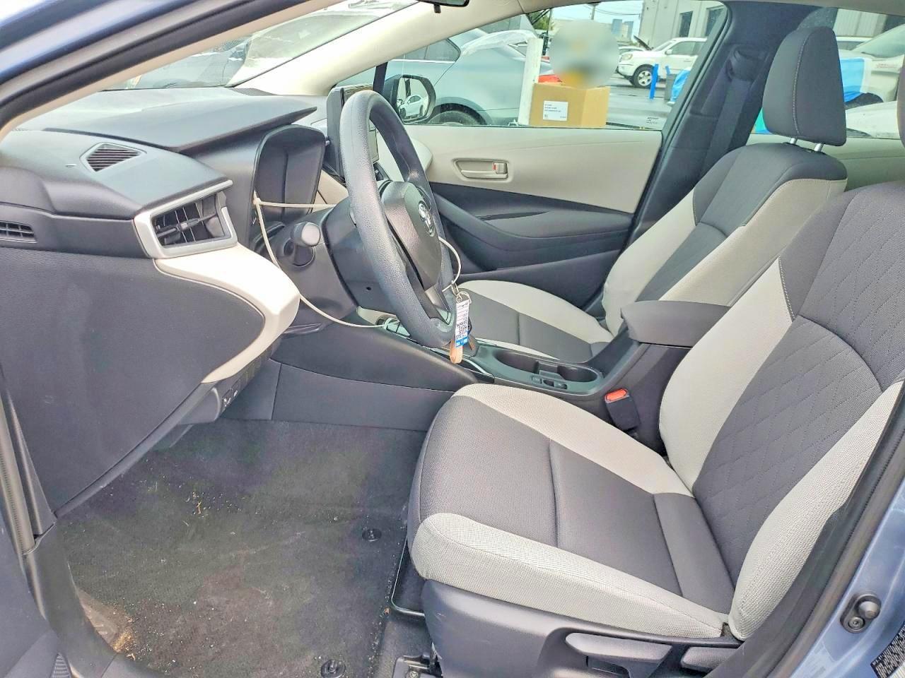 2025 TOYOTA COROLLA
