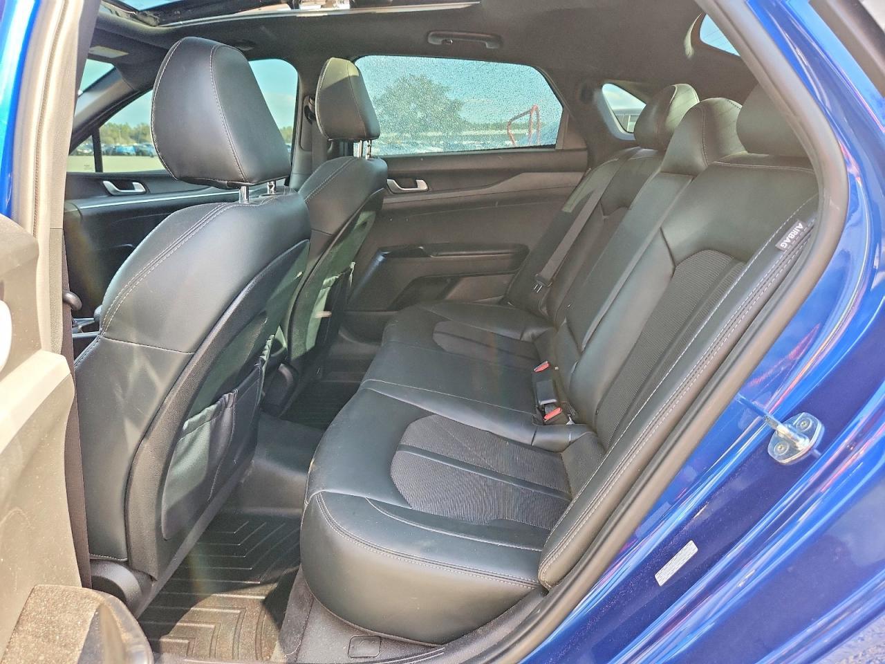 2022 KIA K5