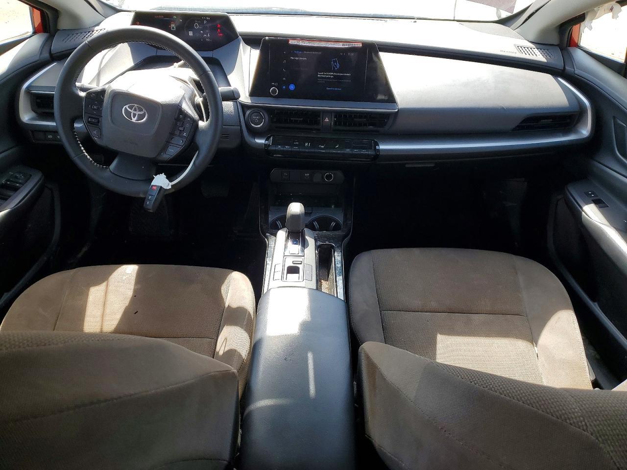 2025 TOYOTA PRIUS