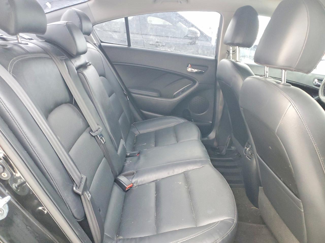 2016 KIA FORTE