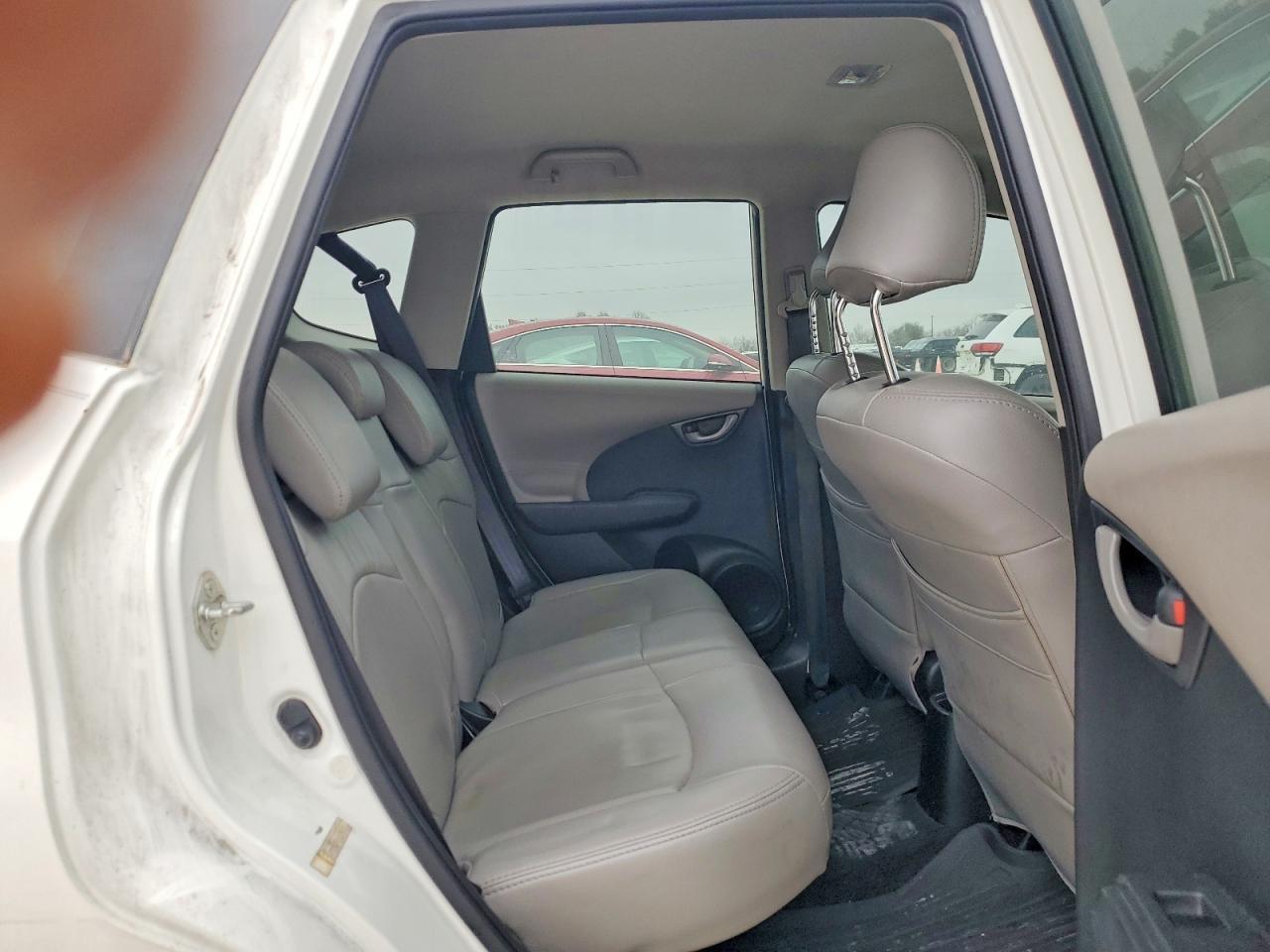 2013 HONDA FIT