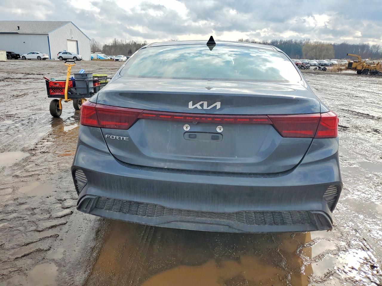2024 KIA FORTE