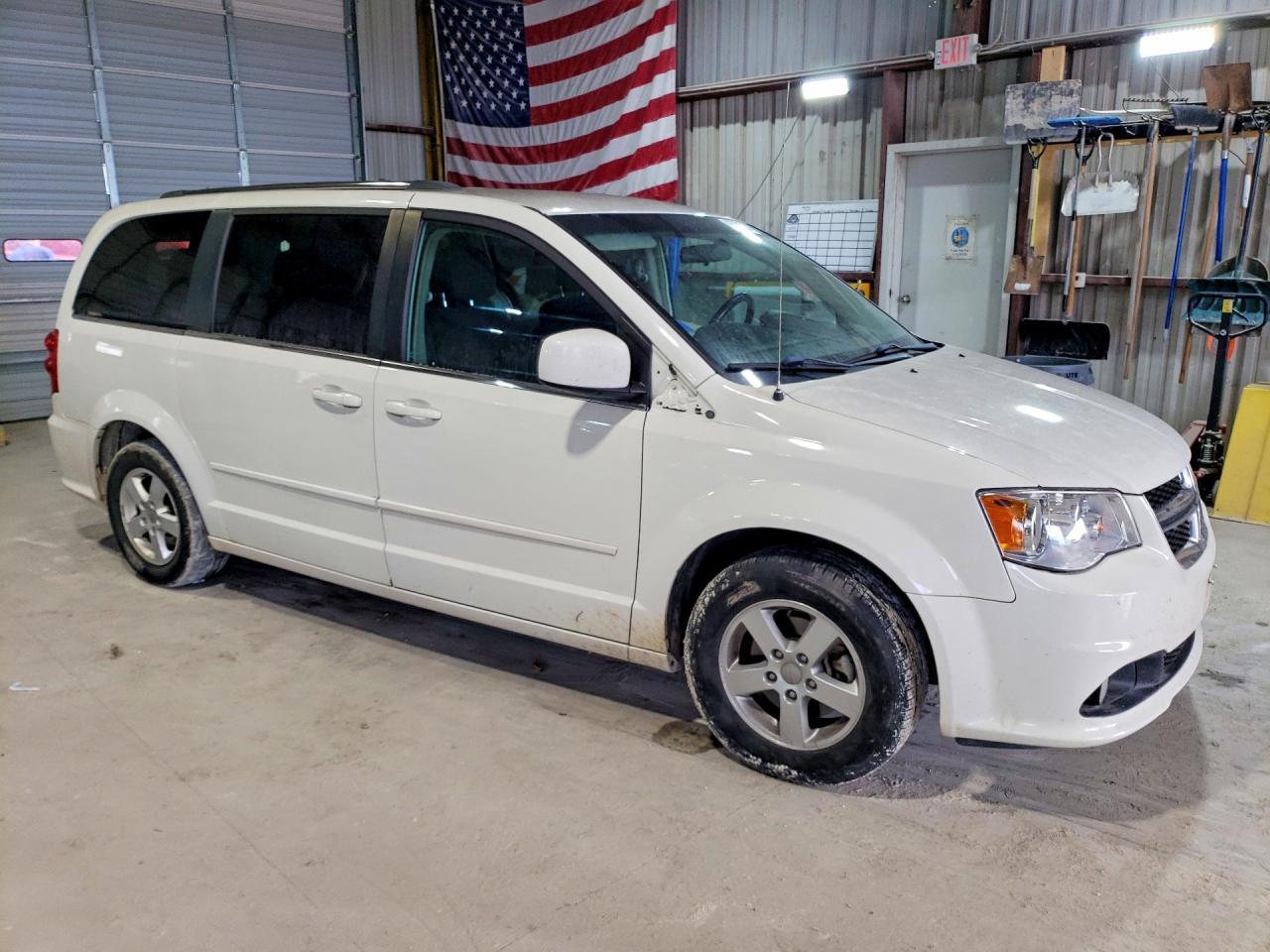2011 DODGE GRAND CARAVAN