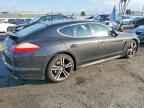 2011 PORSCHE Panamera