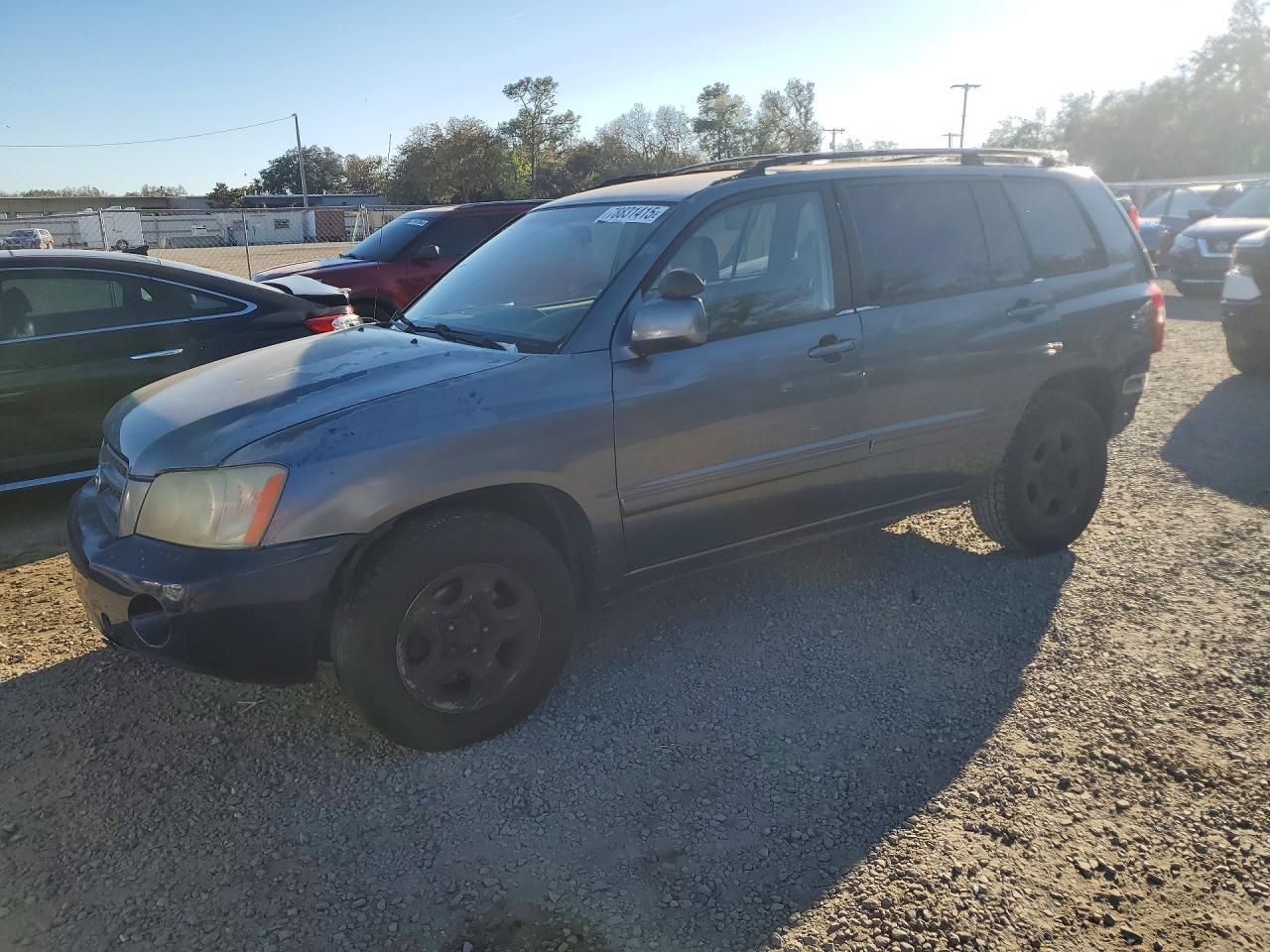 2003 TOYOTA HIGHLANDER