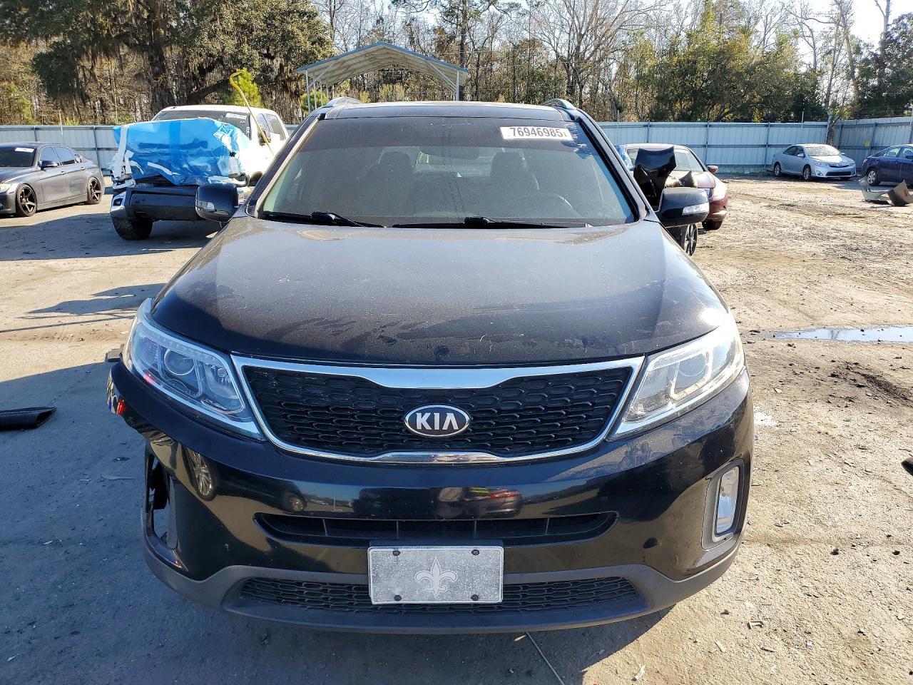 2014 KIA SORENTO