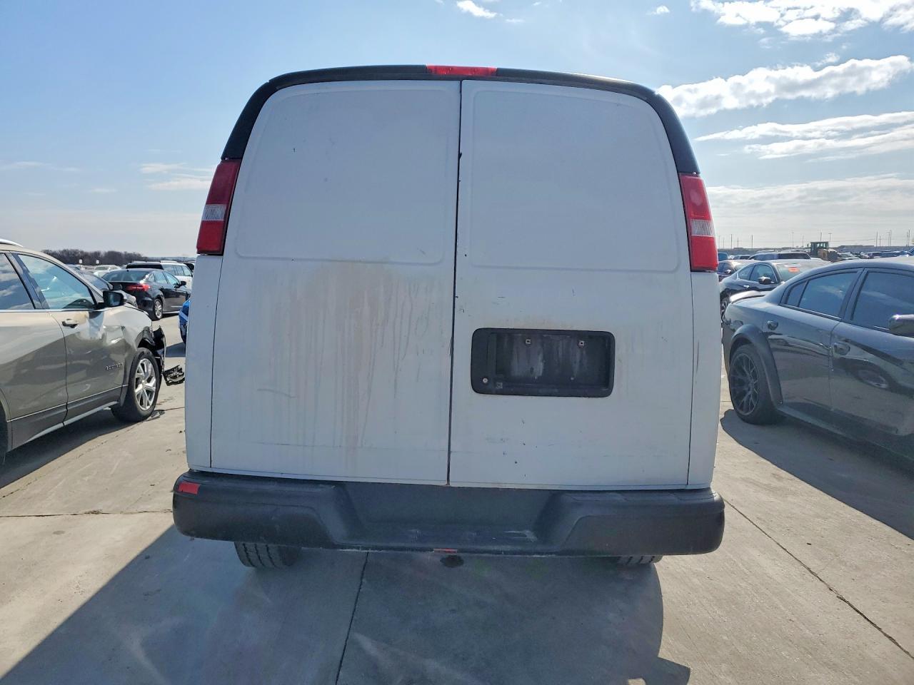 2017 CHEVROLET EXPRESS 2500