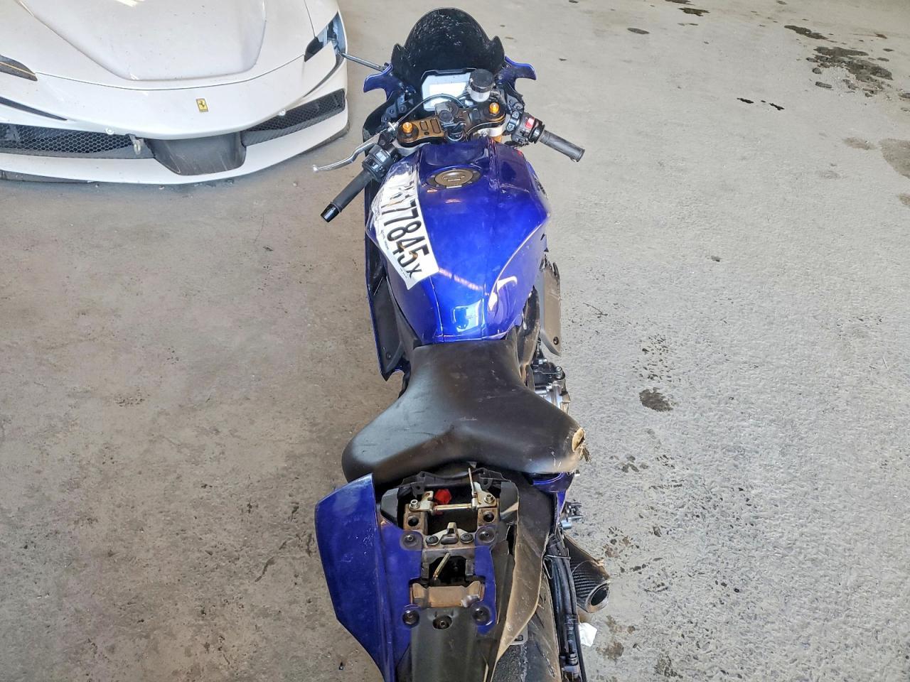 2025 YAMAHA YZFR7