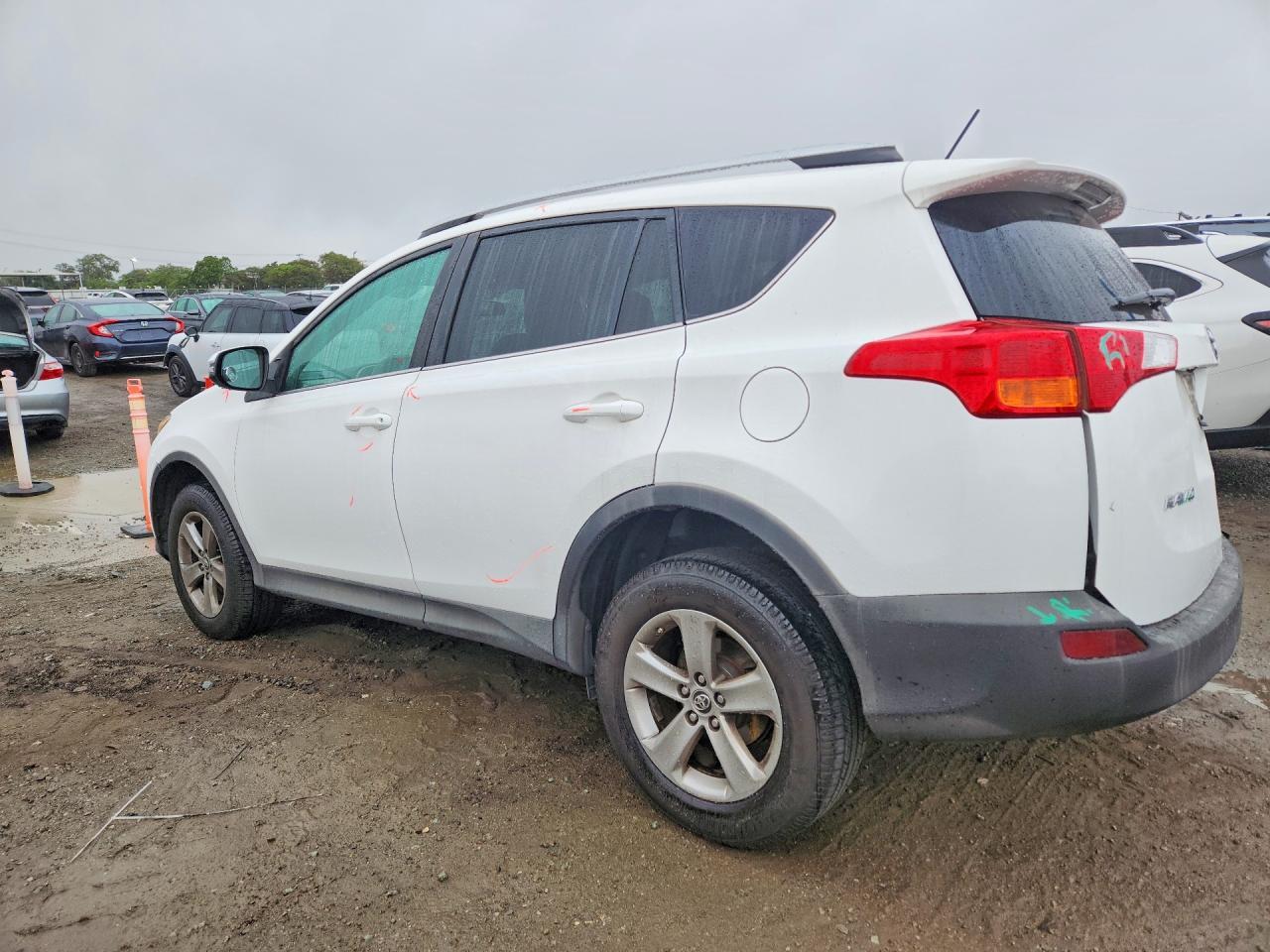 2015 TOYOTA RAV4