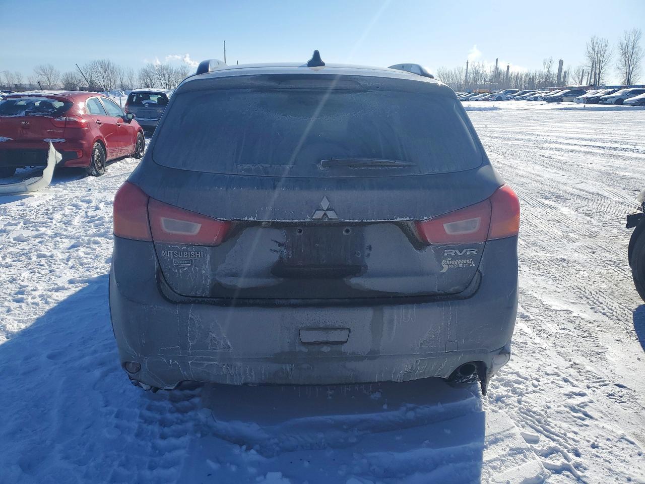 2017 MITSUBISHI RVR