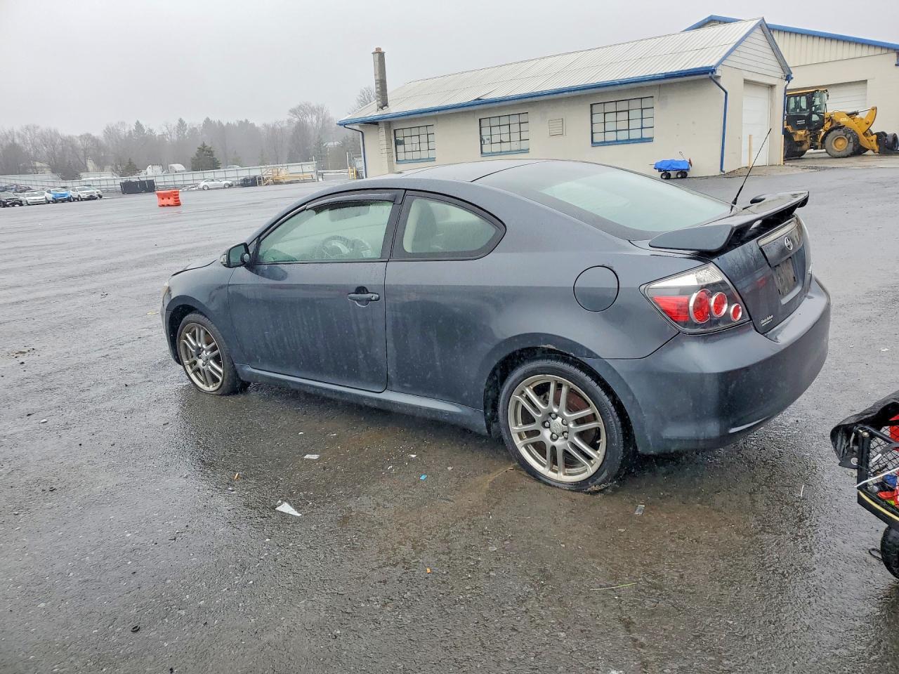 2010 TOYOTA SCION