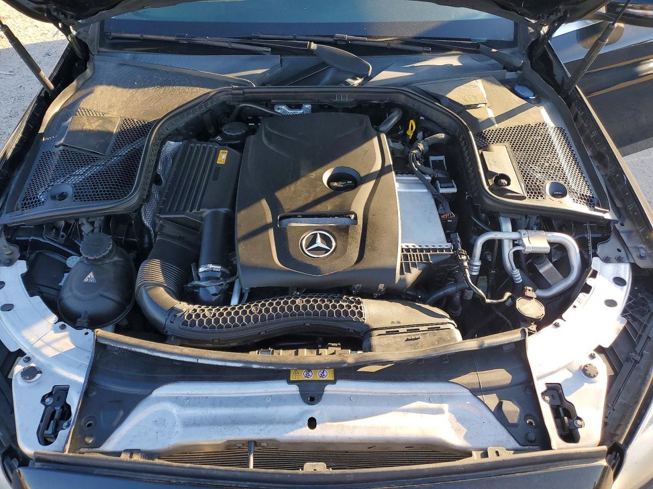 2016 MERCEDES-BENZ C-CLASS