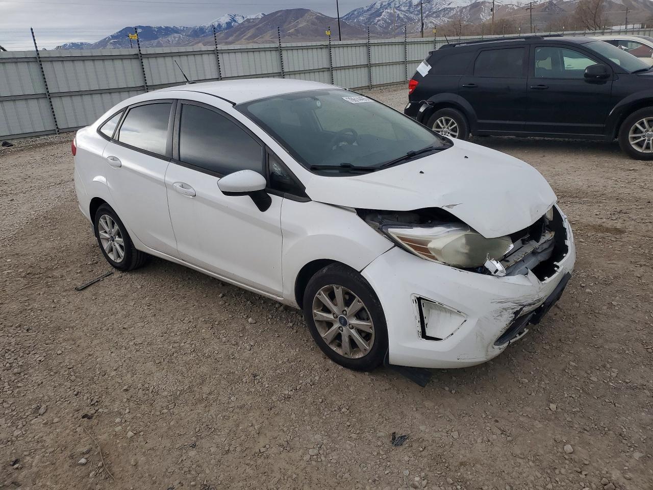 2012 FORD Fiesta