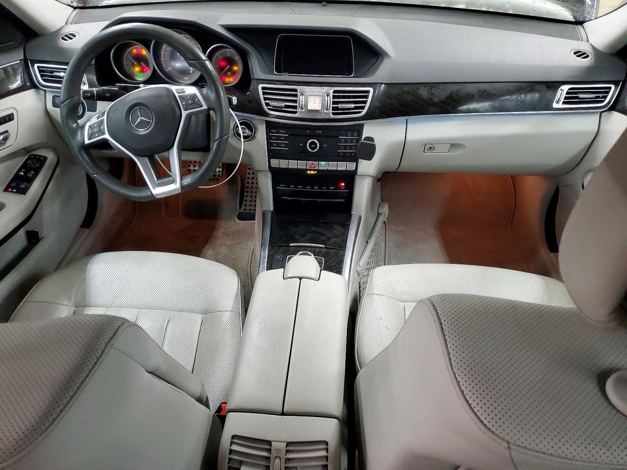 2016 MERCEDES-BENZ E-Class
