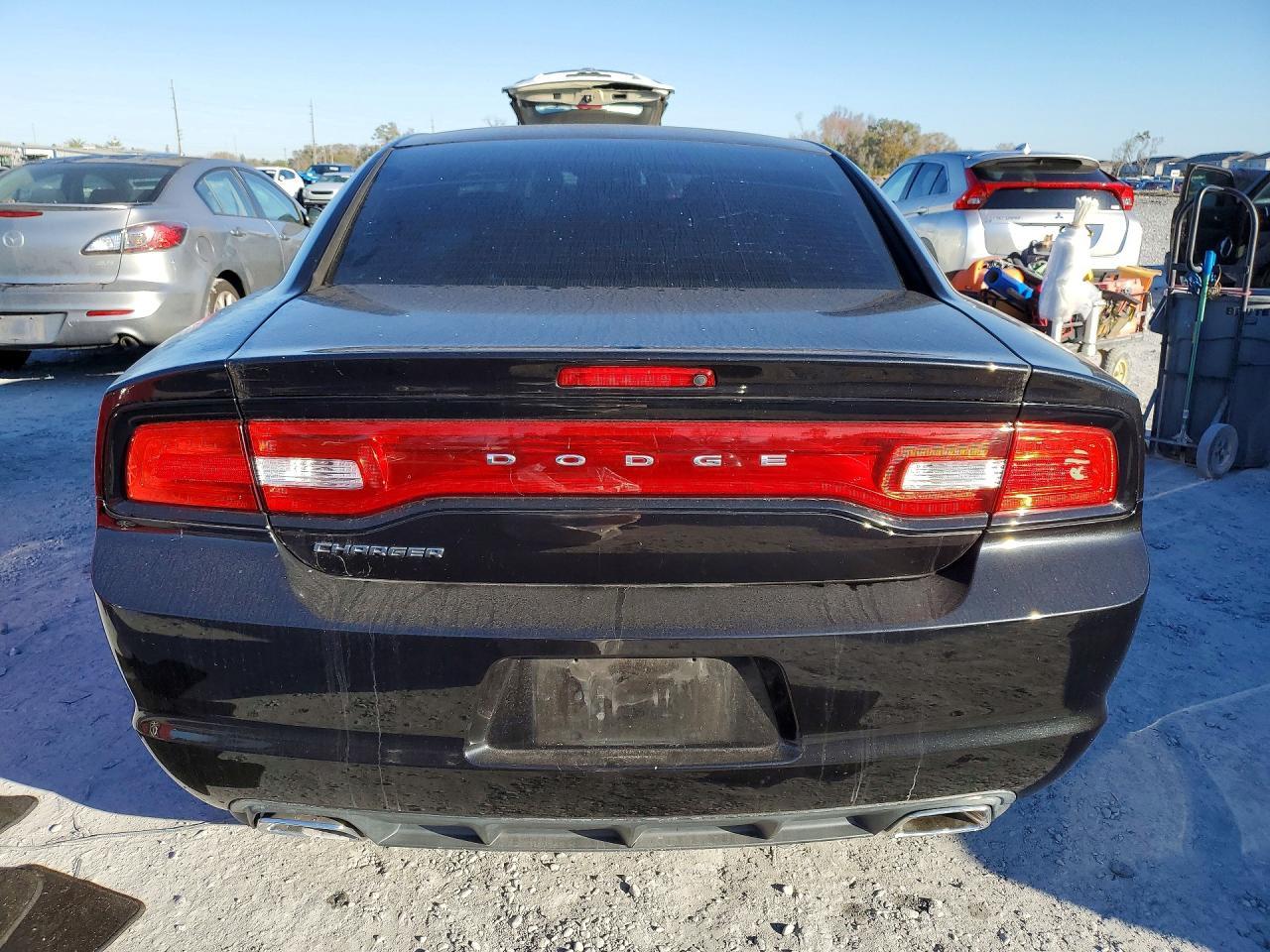 2011 DODGE CHARGER