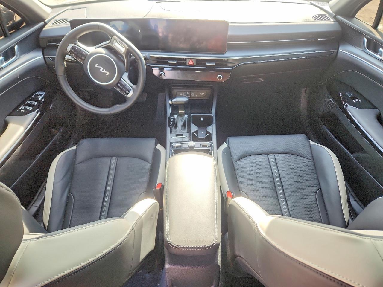 2025 KIA K5