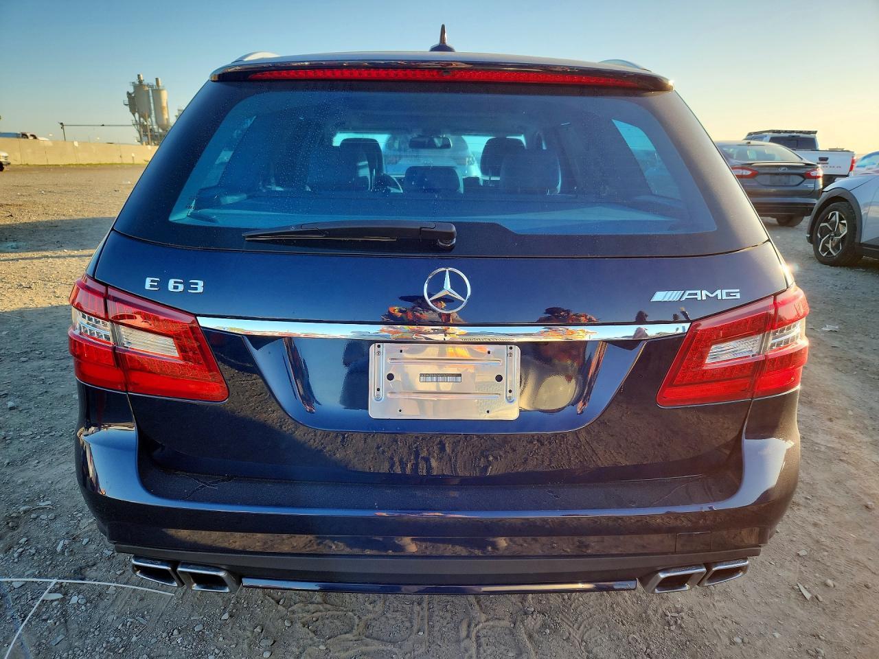 2012 MERCEDES-BENZ E-Class
