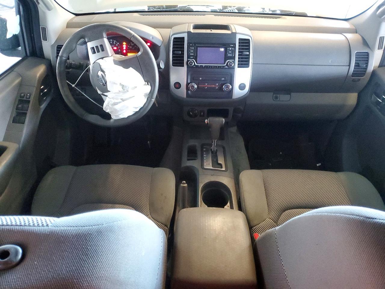 2016 NISSAN Frontier