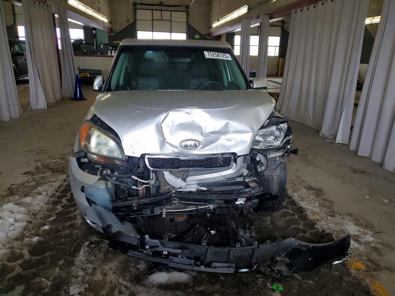 2011 KIA SOUL