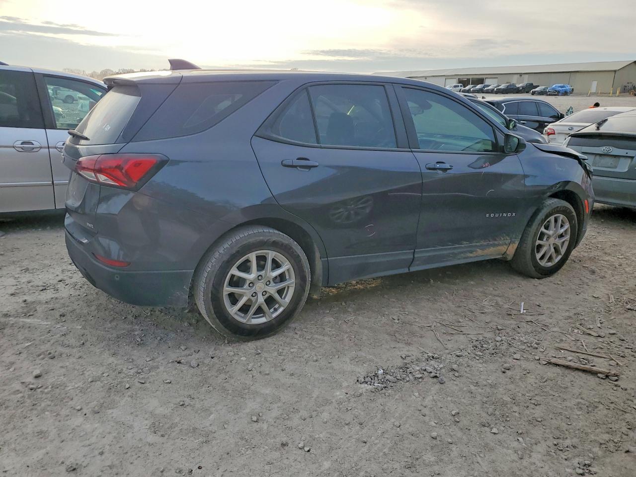 2022 CHEVROLET EQUINOX