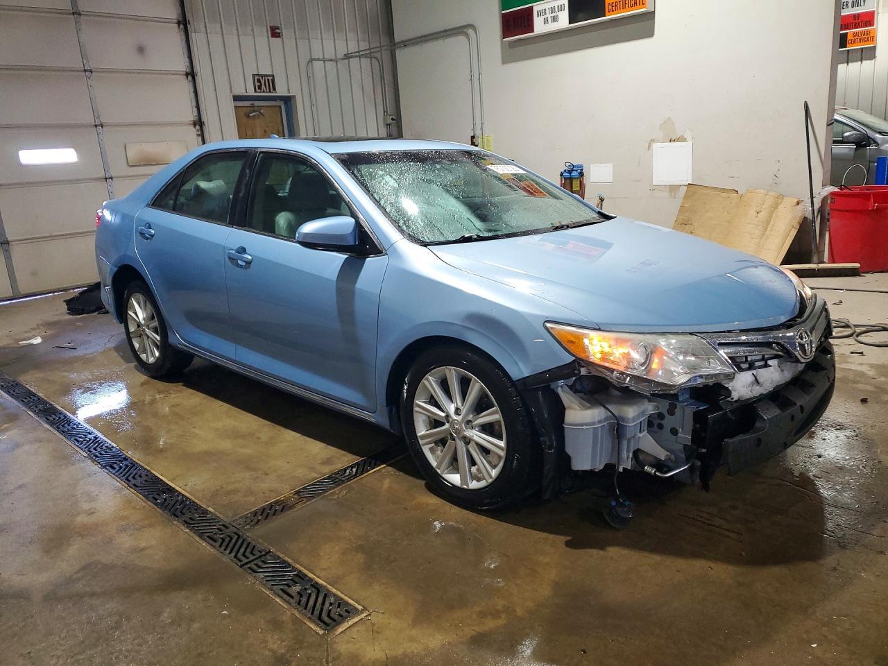 2013 TOYOTA CAMRY