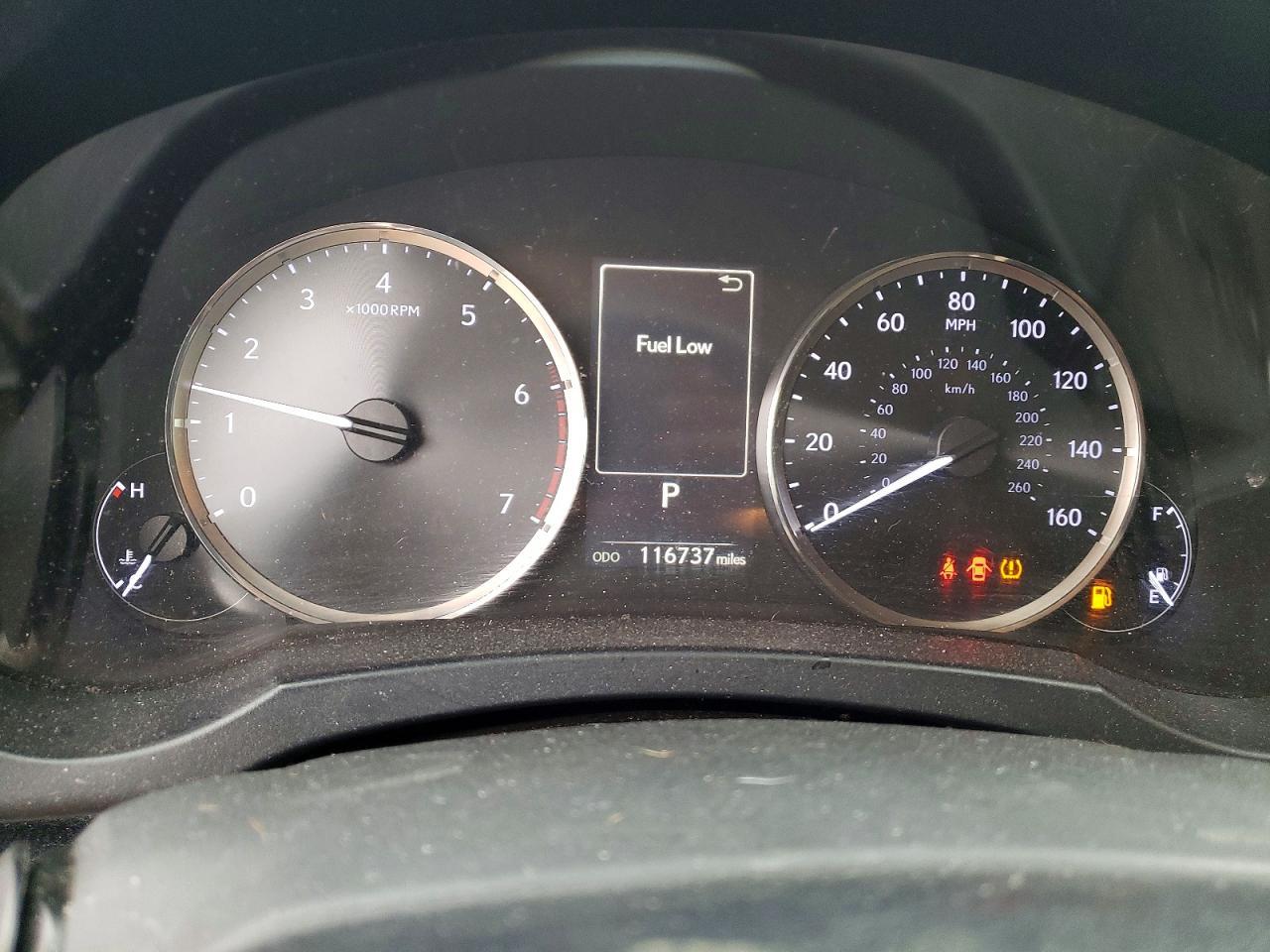 2018 LEXUS IS 300