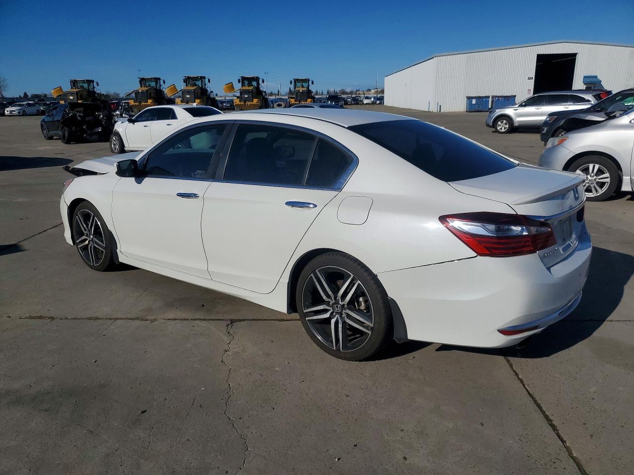2016 HONDA ACCORD