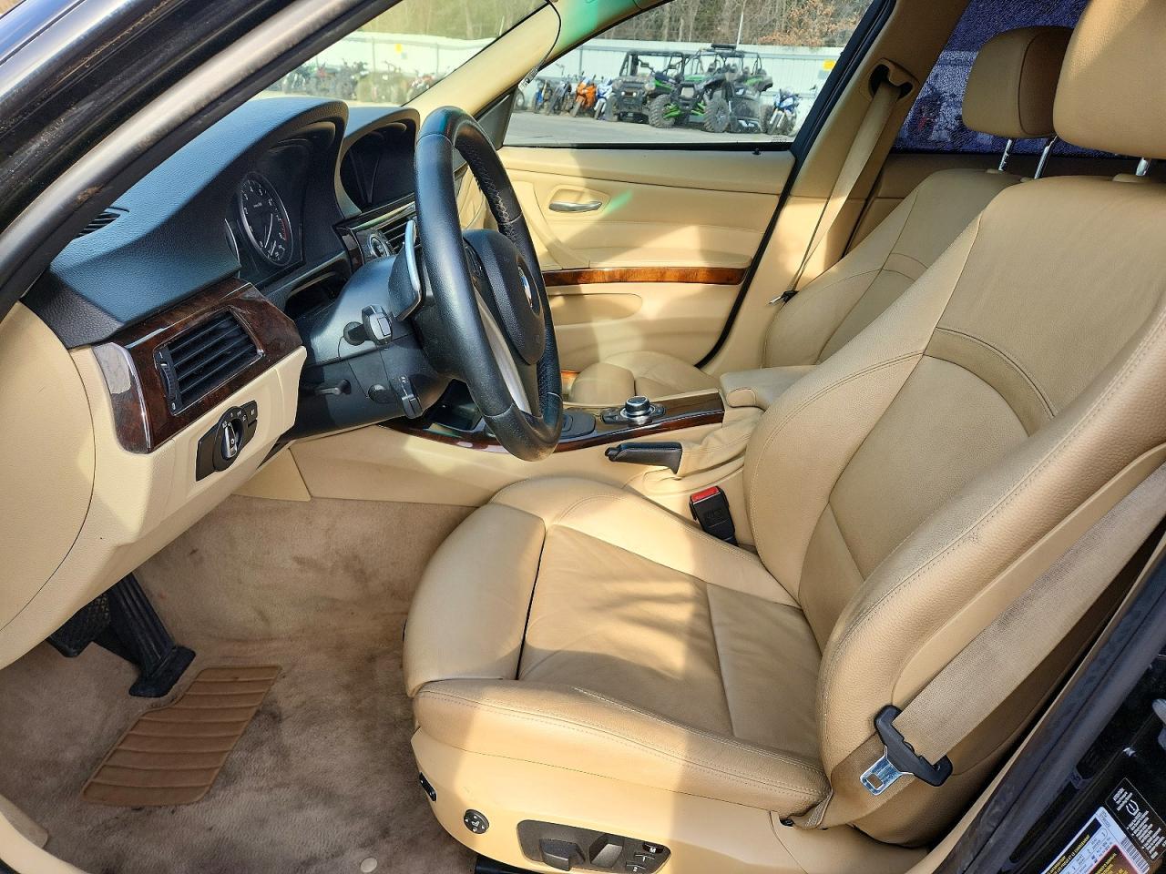 2011 BMW 3 SERIES