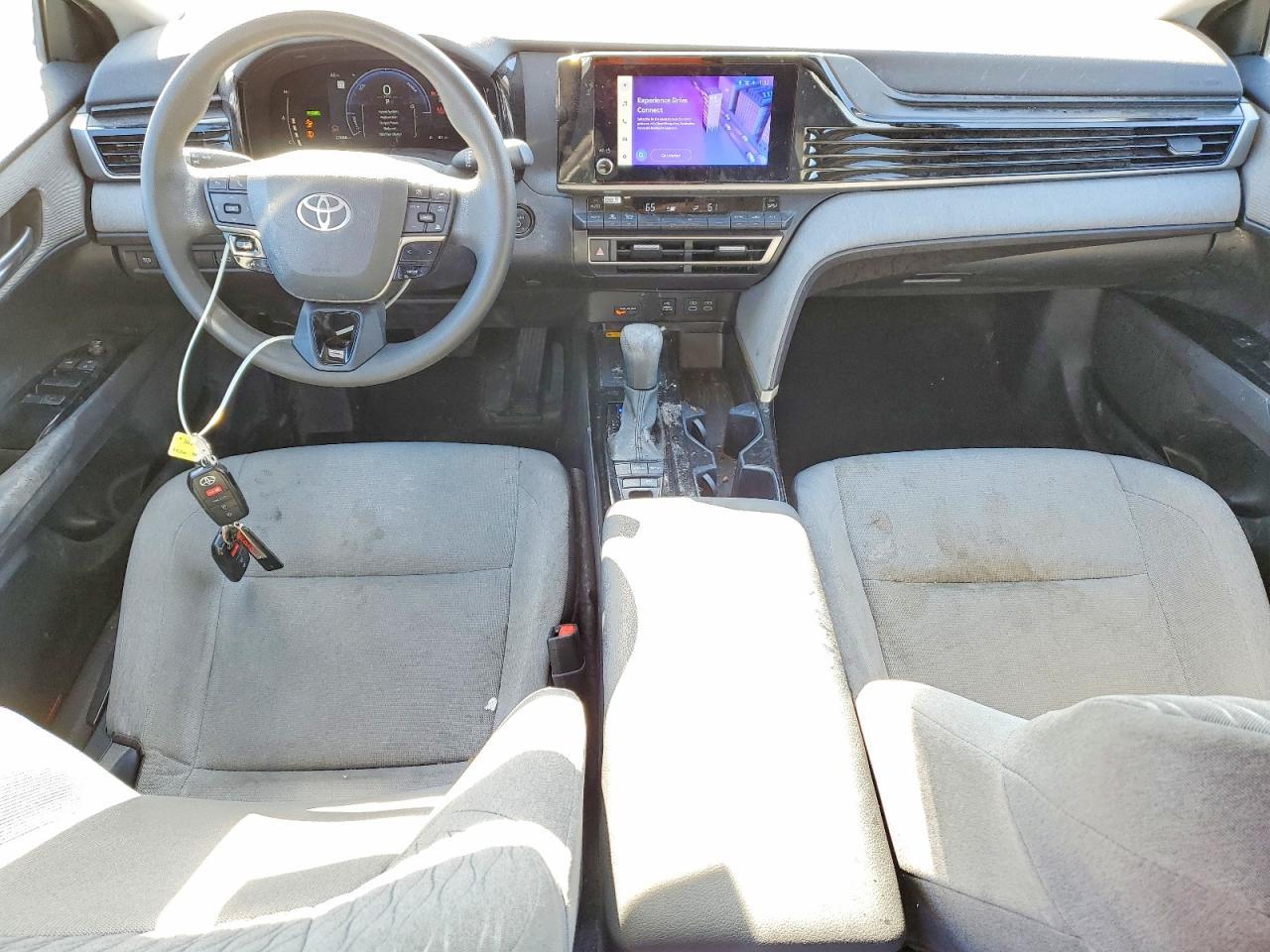 2025 TOYOTA CAMRY