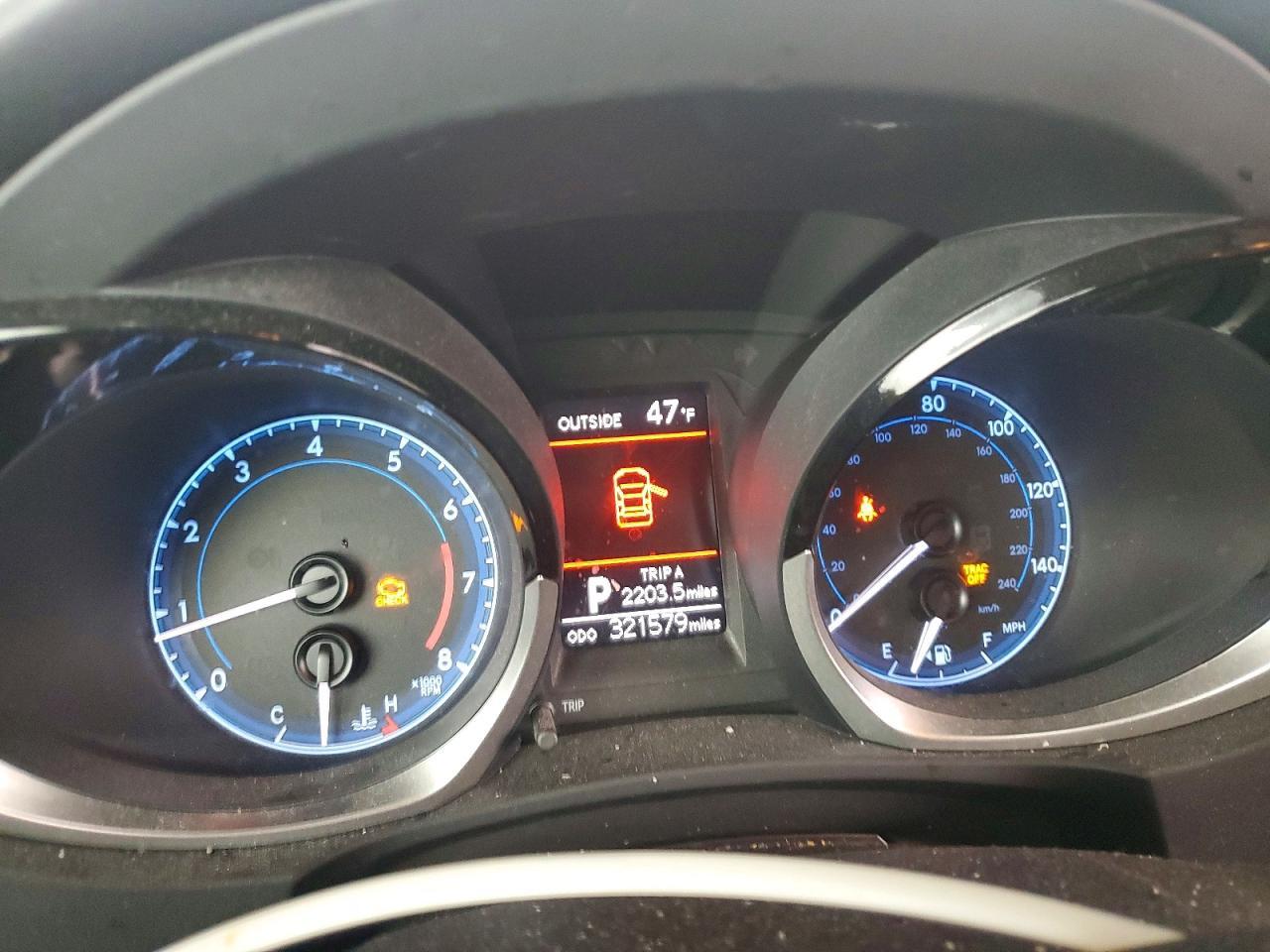 2016 TOYOTA COROLLA