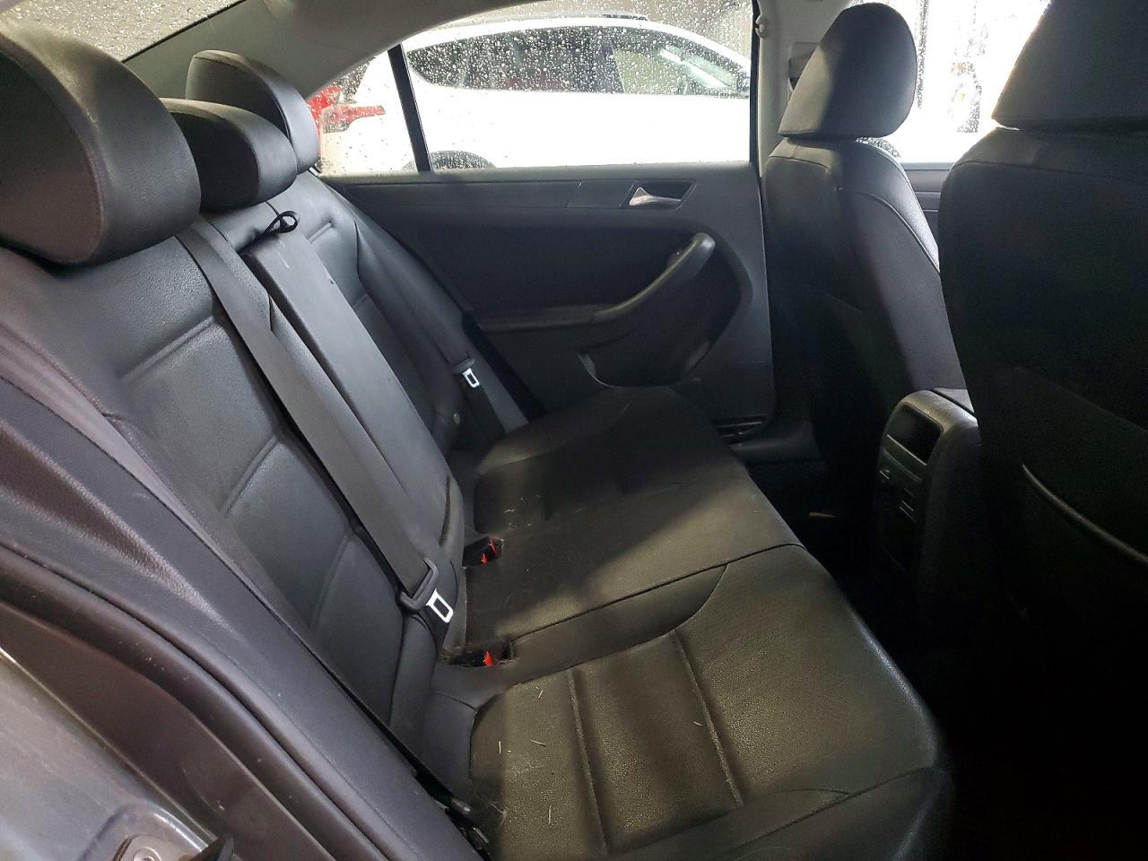 2012 VOLKSWAGEN JETTA