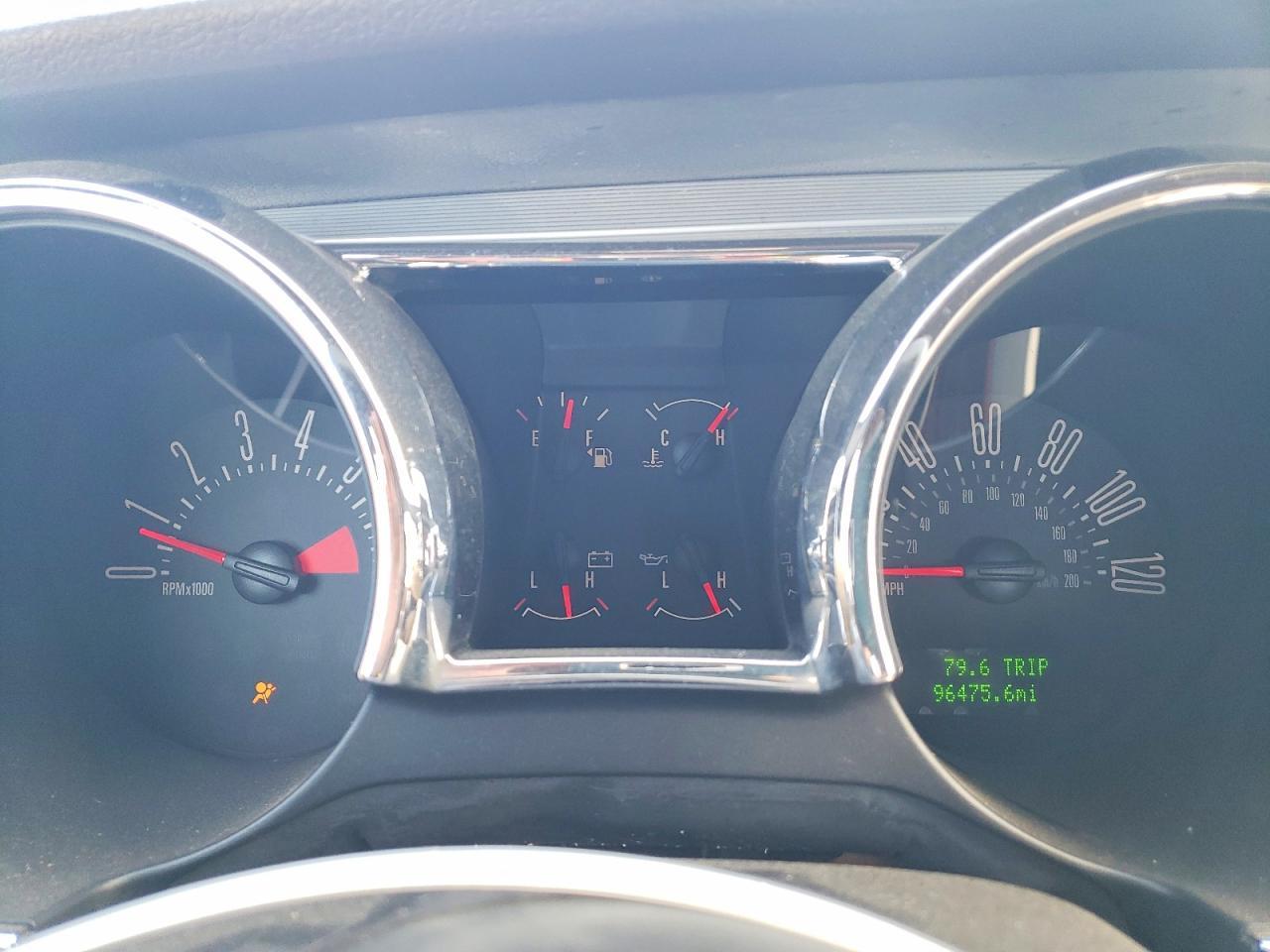 2005 FORD MUSTANG