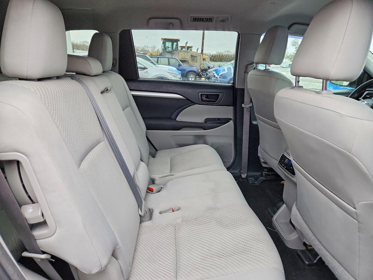 2015 TOYOTA HIGHLANDER