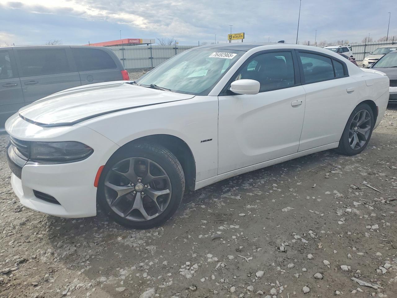2016 DODGE CHARGER