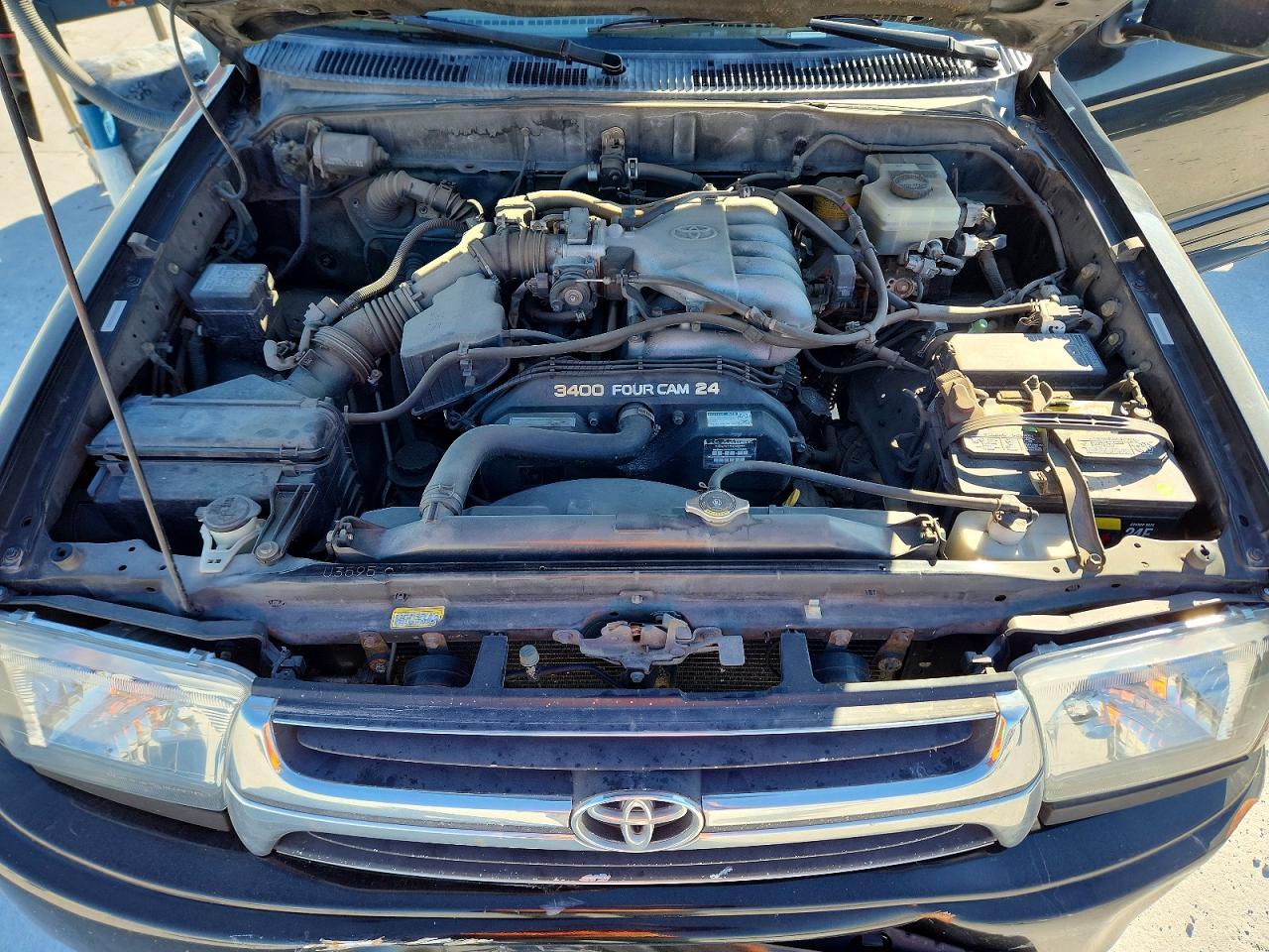 2001 TOYOTA 4Runner