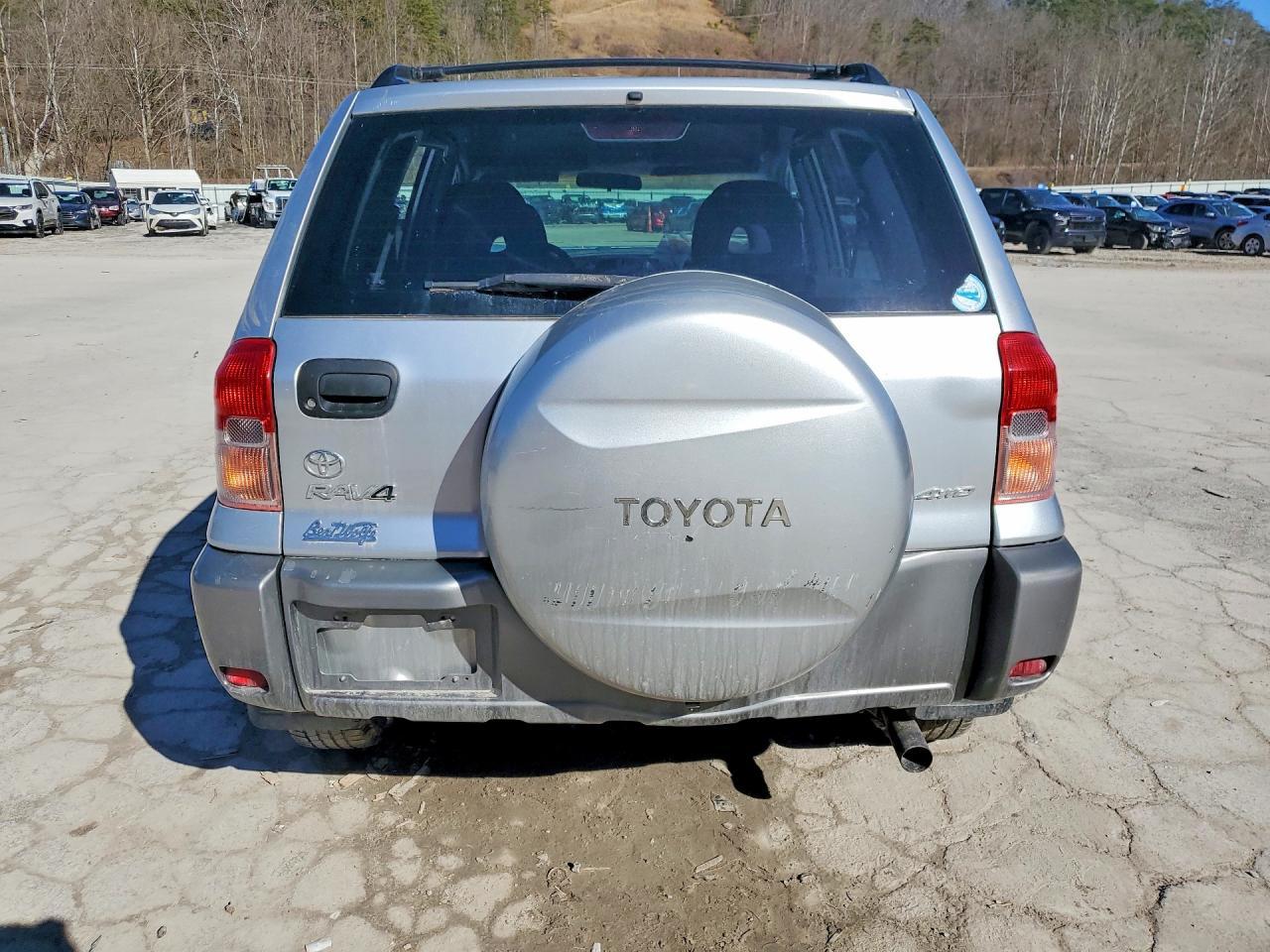 2002 TOYOTA RAV4