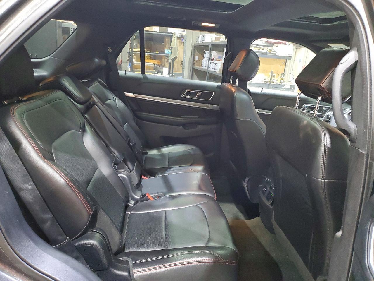 2017 FORD Explorer Sport Trac