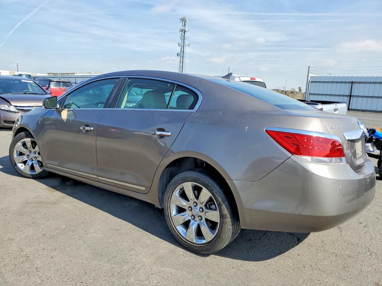 2011 BUICK LACROSSE