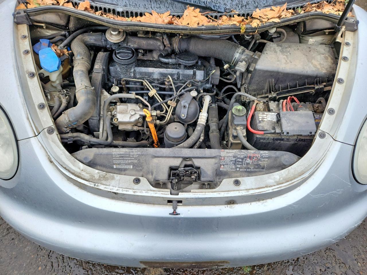 2001 VOLKSWAGEN Beetle