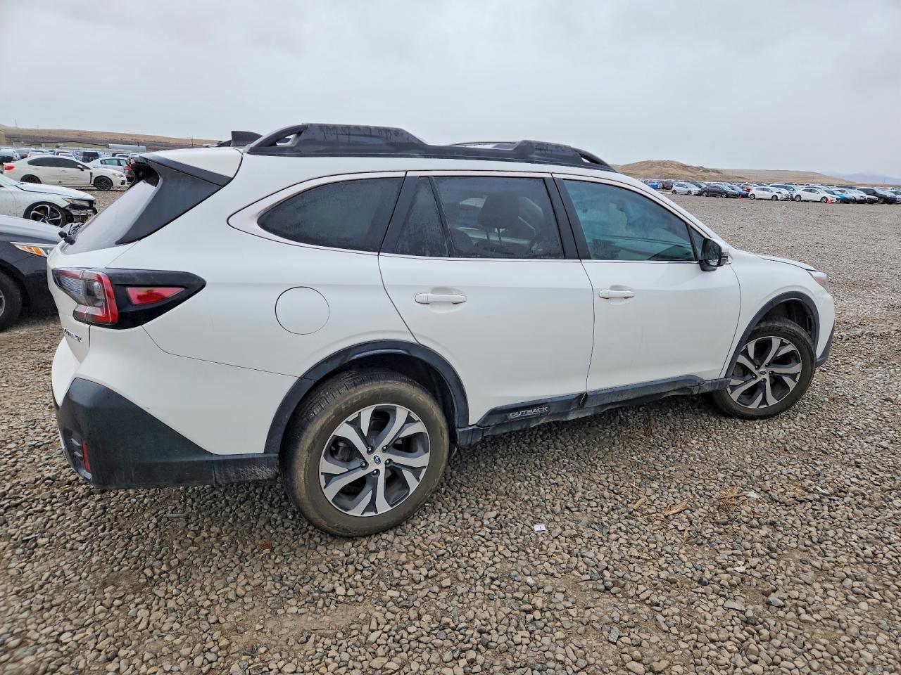 2021 SUBARU Outback