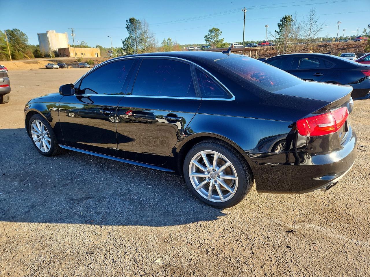2015 AUDI A4