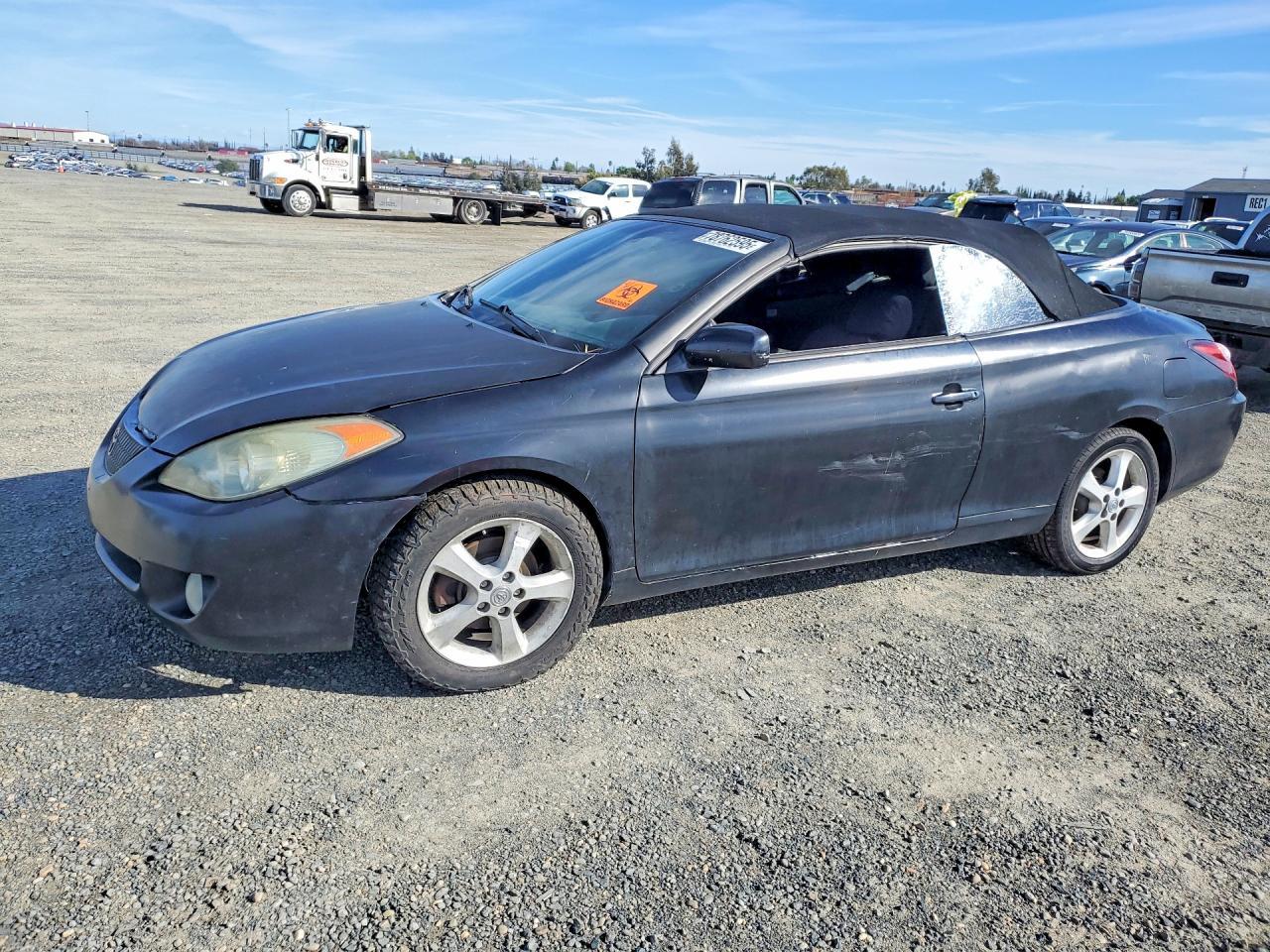 2004 TOYOTA CAMRY