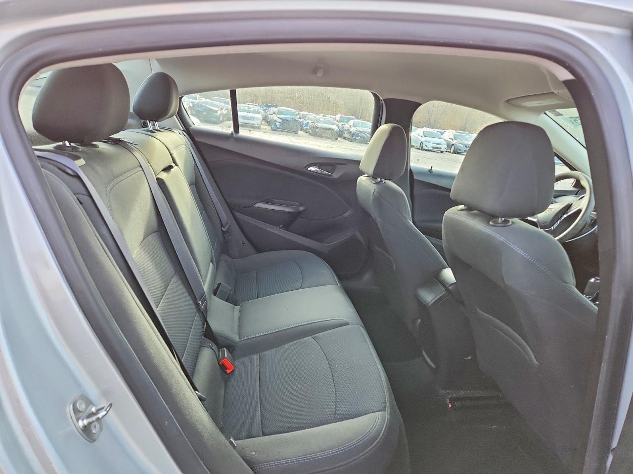 2016 CHEVROLET CRUZE