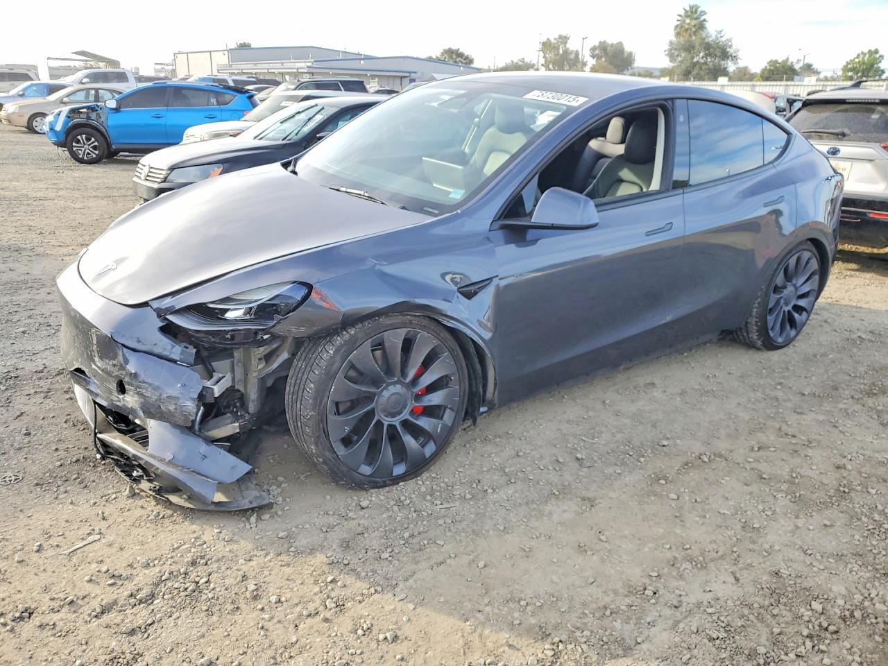 2023 TESLA MODEL Y