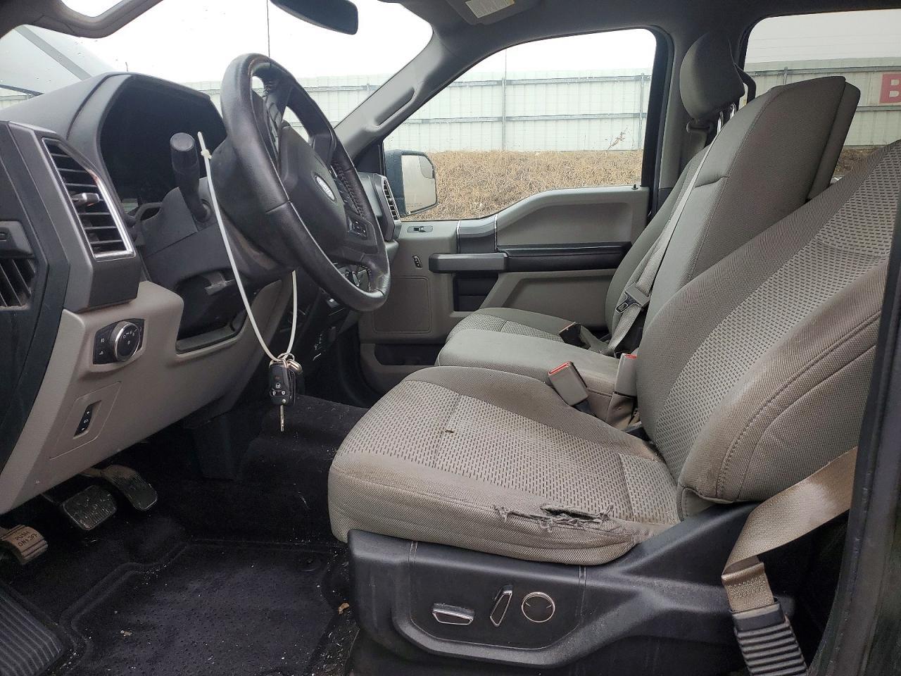 2015 FORD F-150