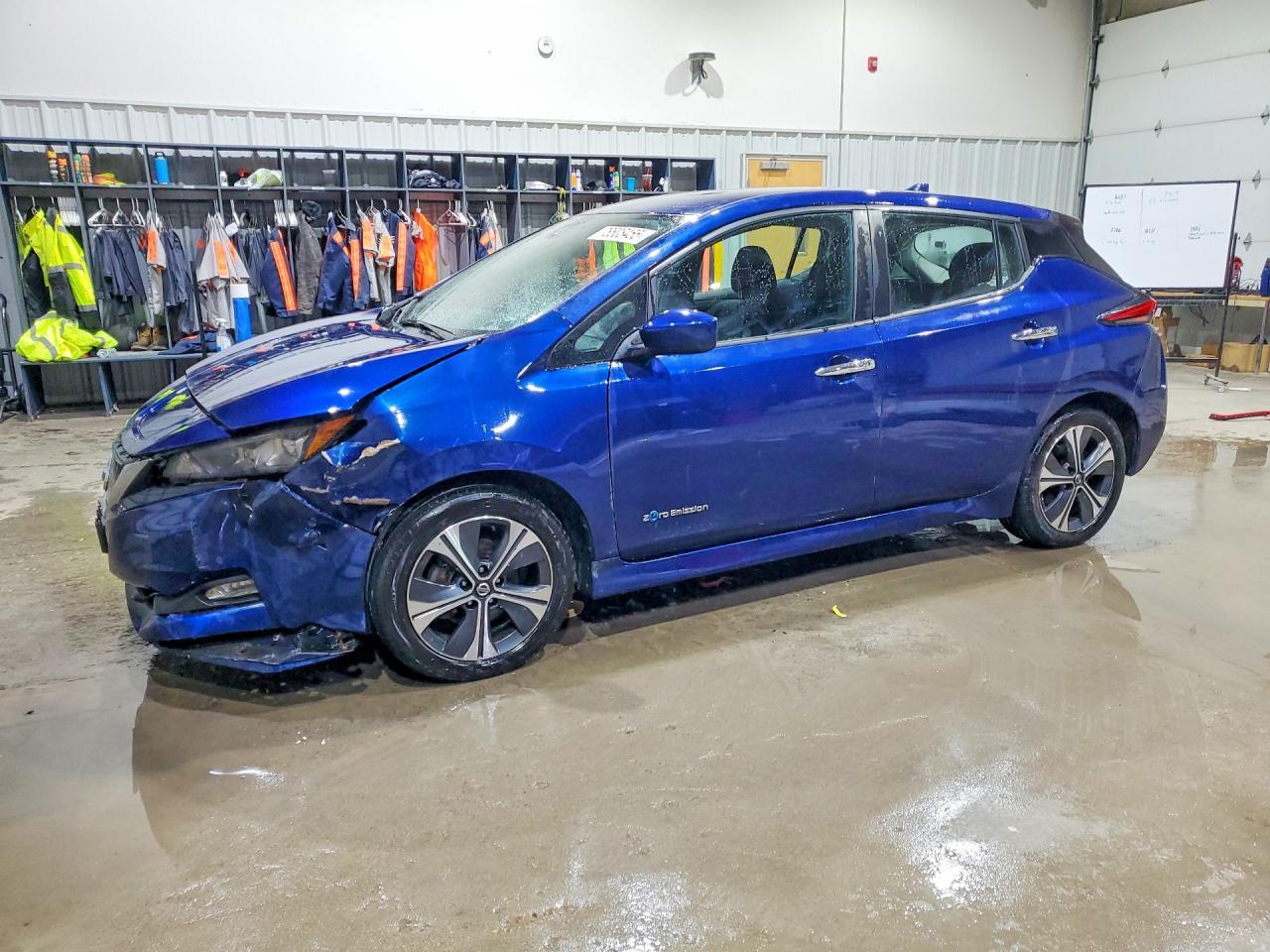 2019 NISSAN LEAF